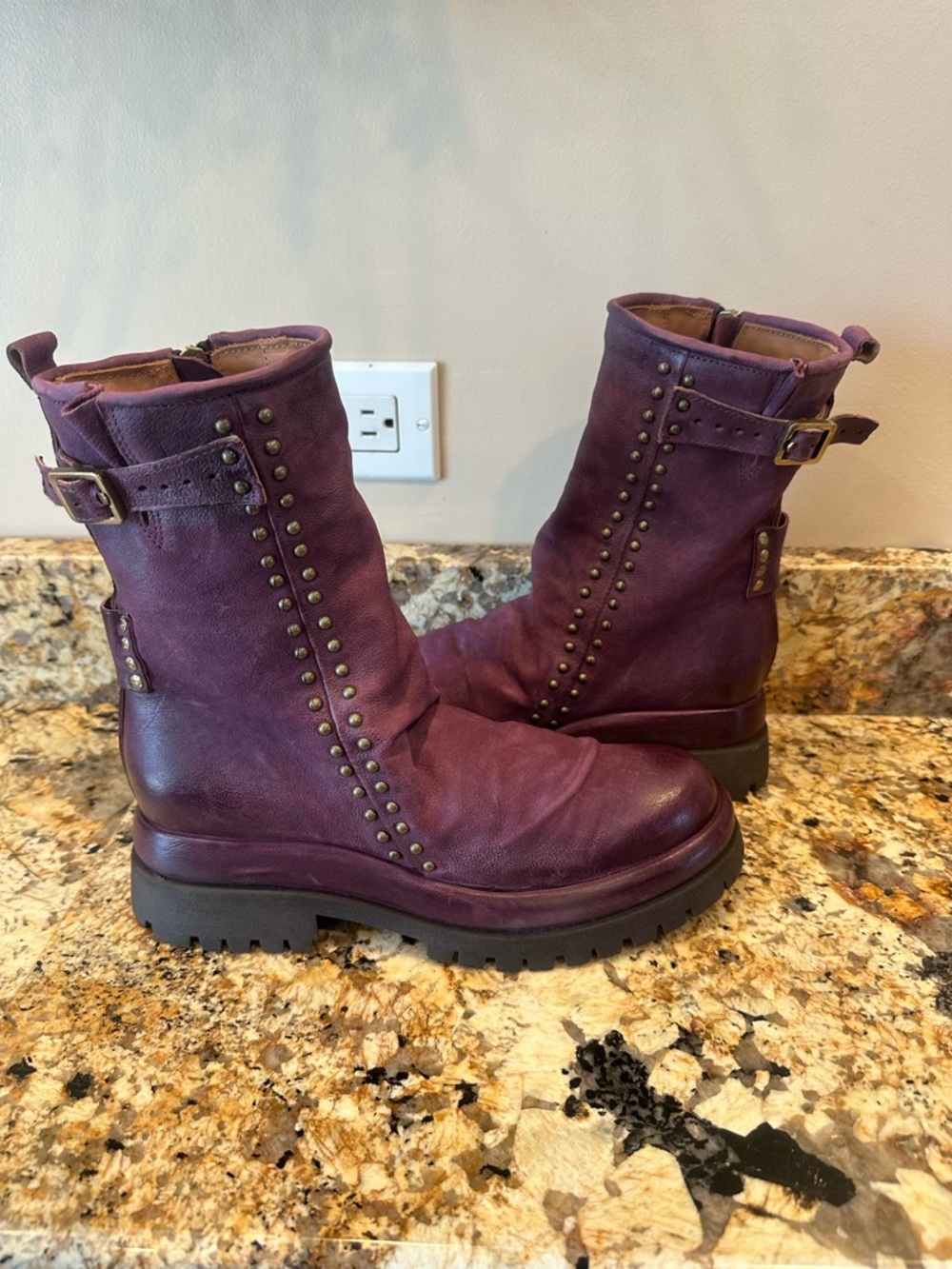 AS98 Duke Grape 39